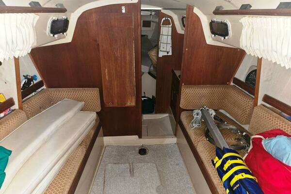 Photo of the 1983 O'Day 28