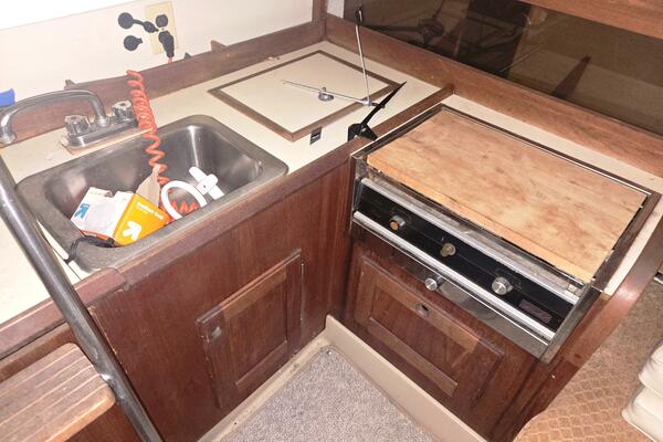 28ft O Day Yacht For Sale