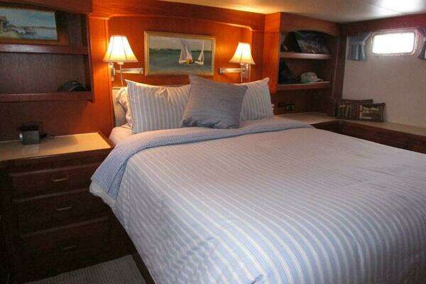 Matthews Voyager Yacht For Sale