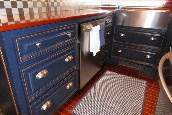 Matthews Voyager Yacht For Sale