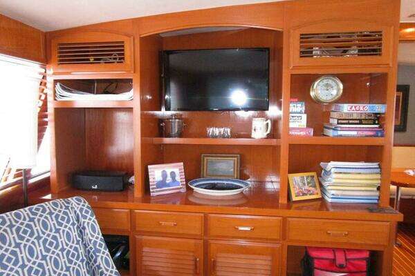 Matthews Voyager Yacht For Sale