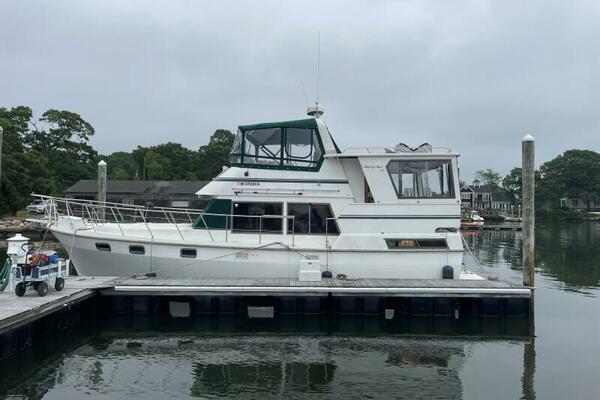 Peaceful Times 40ft Heritage East Yacht For Sale