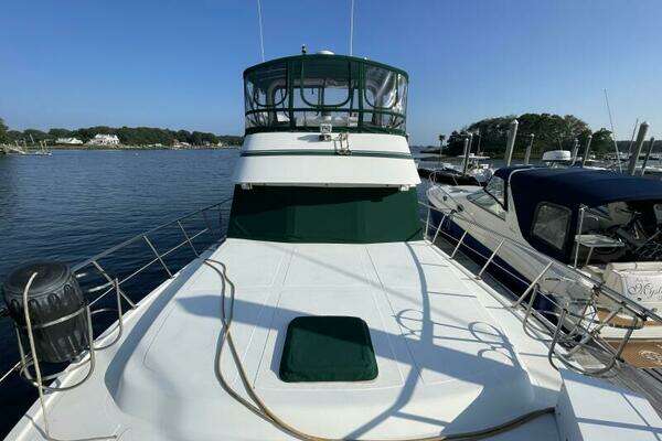 Photo of the 1987 Heritage East 40 Sundeck "Peaceful Times"