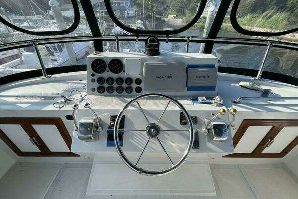 Photo of the 1987 Heritage East 40 Sundeck "Peaceful Times"