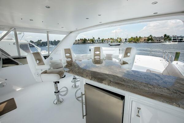 KRISTIN LEE 75ft Hatteras Yacht For Sale