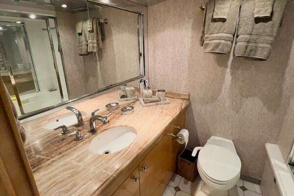 Hatteras  Yacht For Sale