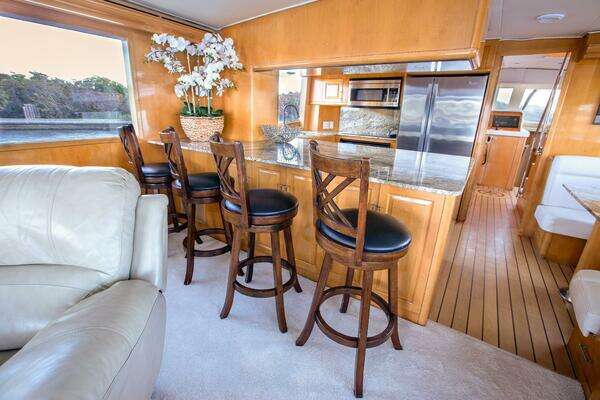 Hatteras  Yacht For Sale