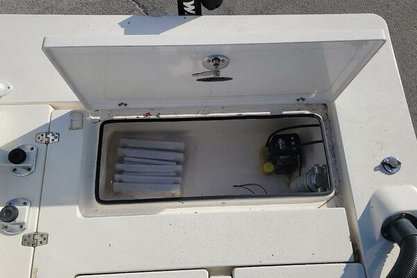 21ft Hewes Yacht For Sale