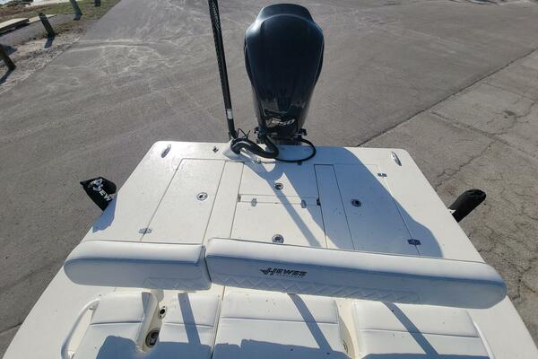 21ft Hewes Yacht For Sale