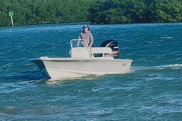 21ft Hewes Yacht For Sale