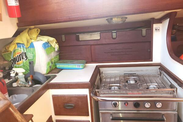 MILEKA V 33ft Cape Dory Yacht For Sale