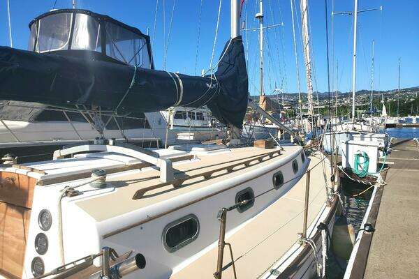 Photo of the 1987 Cape Dory 330 "MILEKA V"