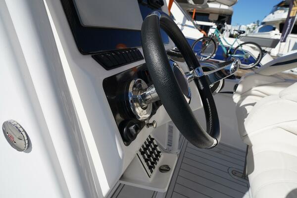 33ft Airship Yacht For Sale