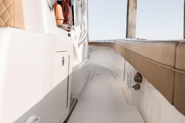 2020 Valhalla Boatworks 37