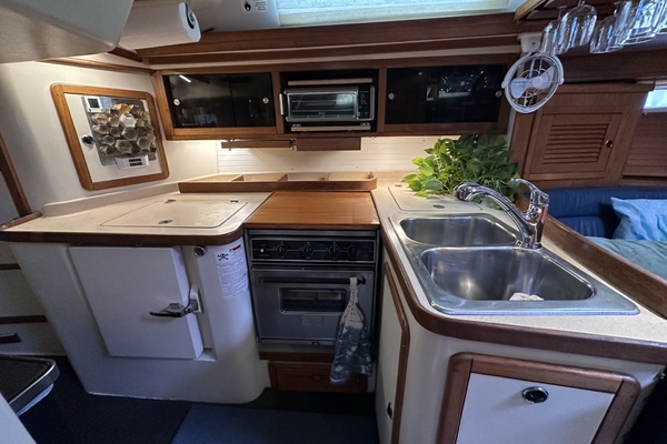 Simpatico 42ft Catalina Yacht For Sale