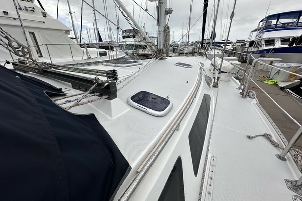 Simpatico 42ft Catalina Yacht For Sale