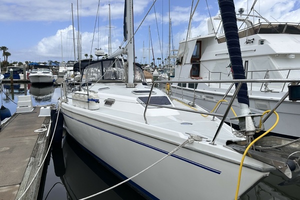 Simpatico 42ft Catalina Yacht For Sale