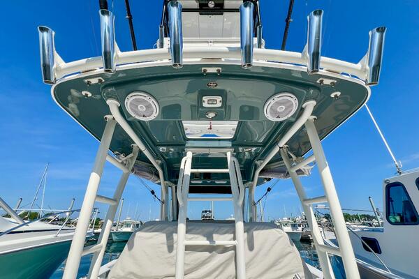 All In 35ft Everglades Yacht For Sale