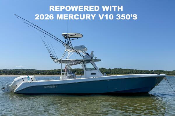 2017 Everglades 355 CC