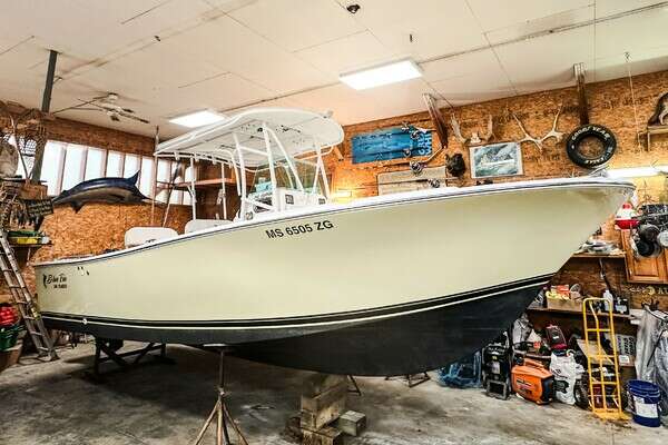 24-ft-Blue Fin-2009-- Falmouth Massachusetts United States  yacht for sale