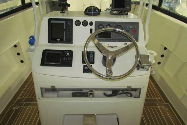 35ft Todomar Yacht For Sale