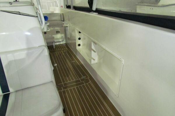 35ft Todomar Yacht For Sale