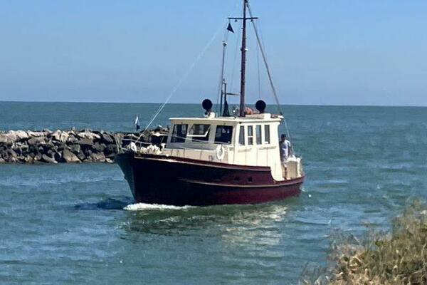 45ft Custom Yacht For Sale