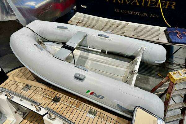MJM 36Z Yacht For Sale