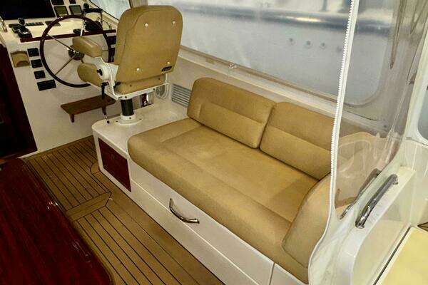 MJM 36Z Yacht For Sale