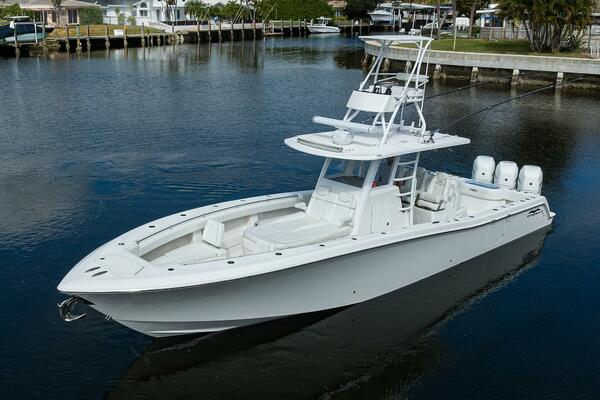 39ft Invincible Yacht For Sale