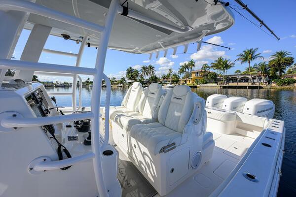 39ft Invincible Yacht For Sale