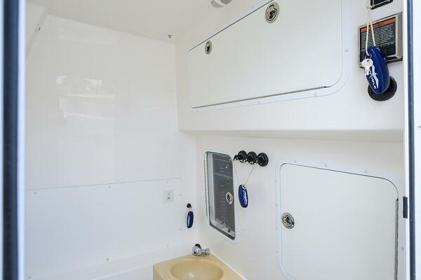 39ft Invincible Yacht For Sale