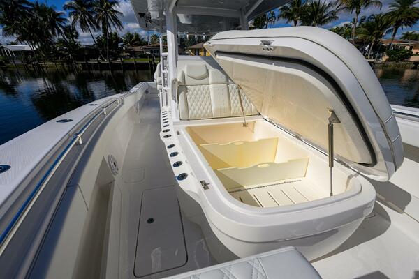 39ft Invincible Yacht For Sale