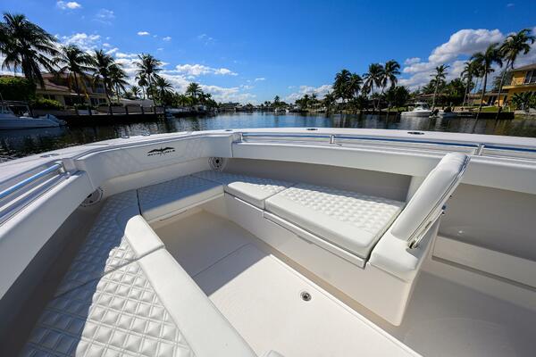 39ft Invincible Yacht For Sale