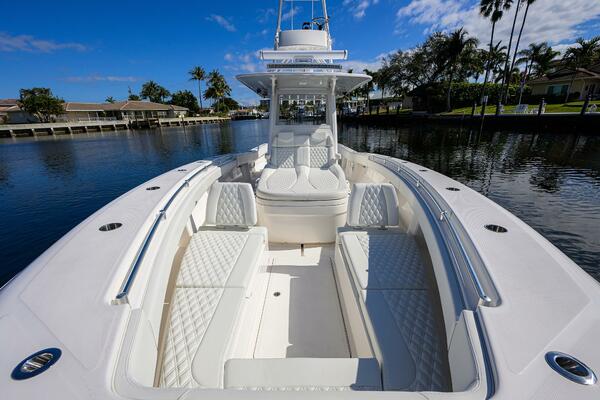 39ft Invincible Yacht For Sale