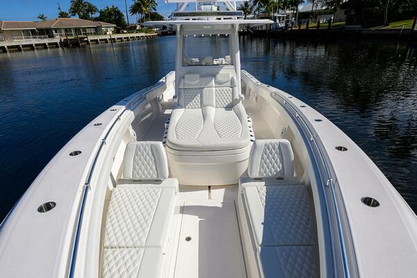 39ft Invincible Yacht For Sale