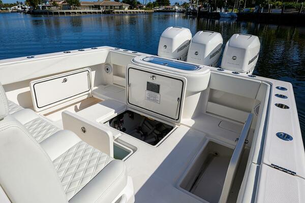 39ft Invincible Yacht For Sale