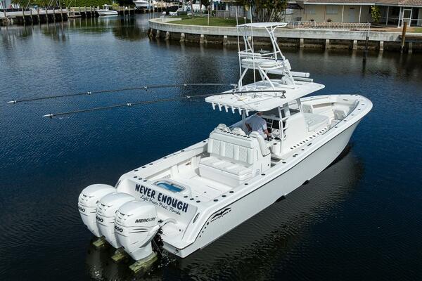 39ft Invincible Yacht For Sale