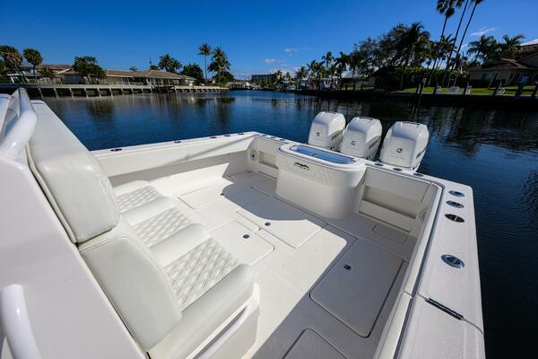 39ft Invincible Yacht For Sale