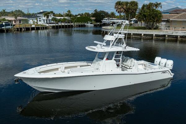 39ft Invincible Yacht For Sale