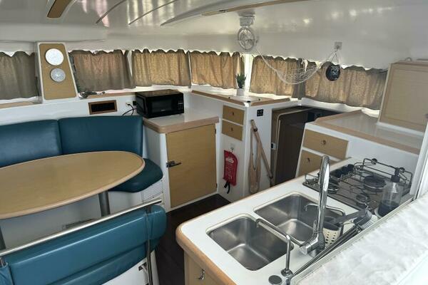 OSITA 38ft Lagoon Yacht For Sale