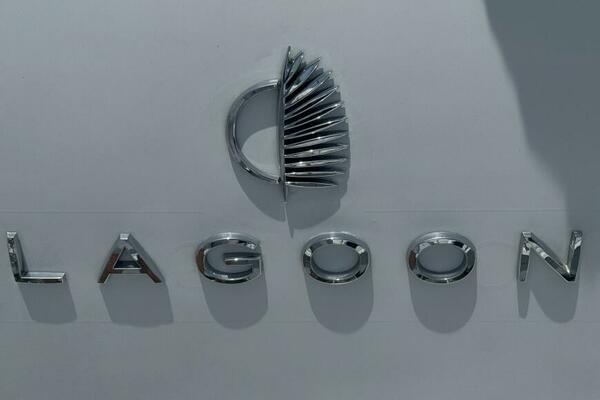 OSITA 38ft Lagoon Yacht For Sale