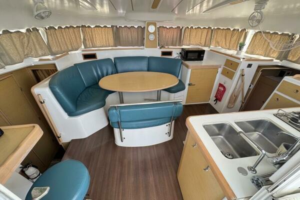 OSITA 38ft Lagoon Yacht For Sale