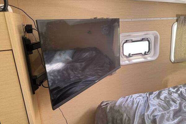 Lagoon 380 Yacht For Sale