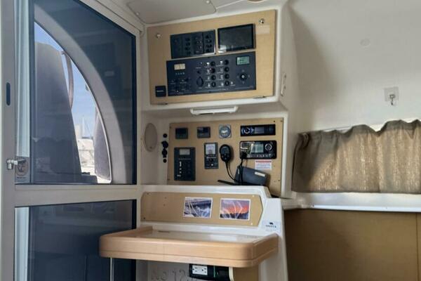 OSITA 38ft Lagoon Yacht For Sale