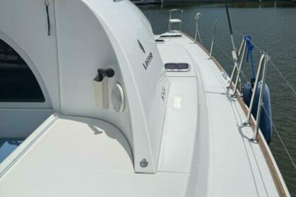 OSITA 38ft Lagoon Yacht For Sale