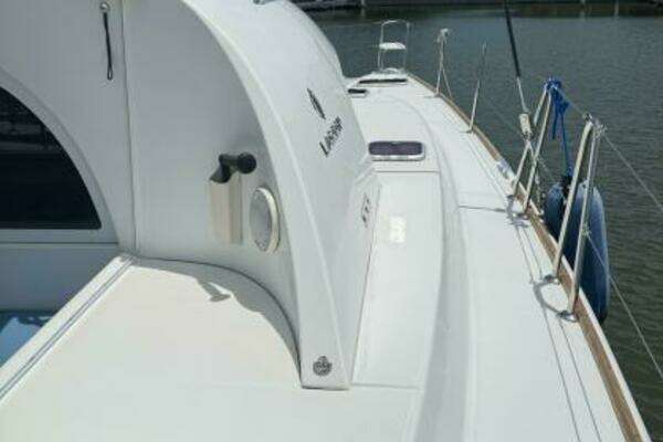Lagoon 380 Yacht For Sale