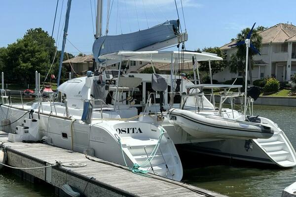 OSITA 38ft Lagoon Yacht For Sale