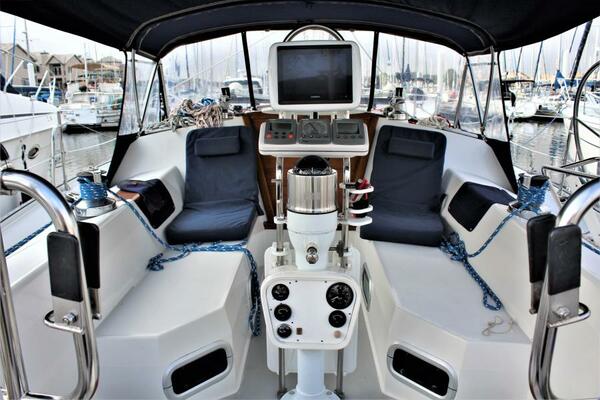 Cool Runnings 42ft Catalina Yacht For Sale