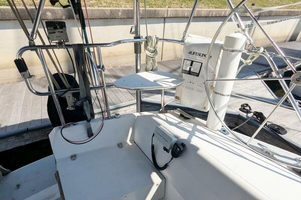 Cool Runnings 42ft Catalina Yacht For Sale